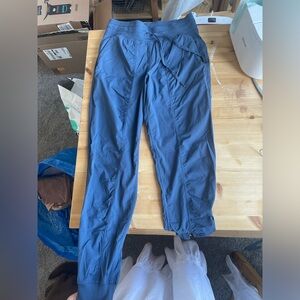 LULULEMON DANCE STUDIO JOGGER